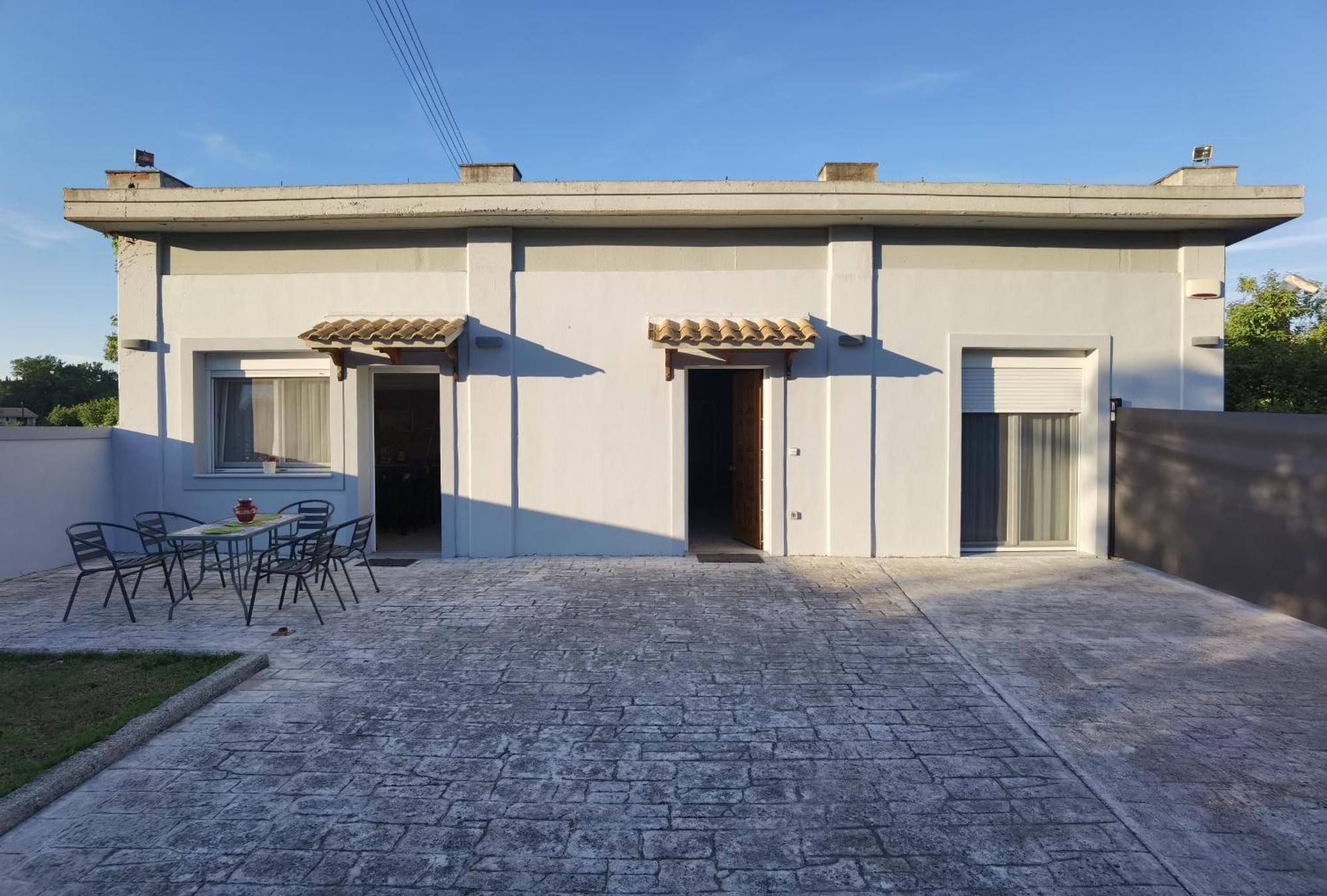 Villa Intemella Kompítsion Exterior foto